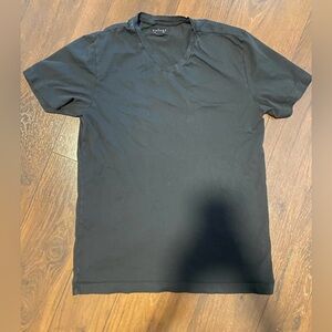 Men’s medium velvet graham and Spencer shirt top v neck medium black